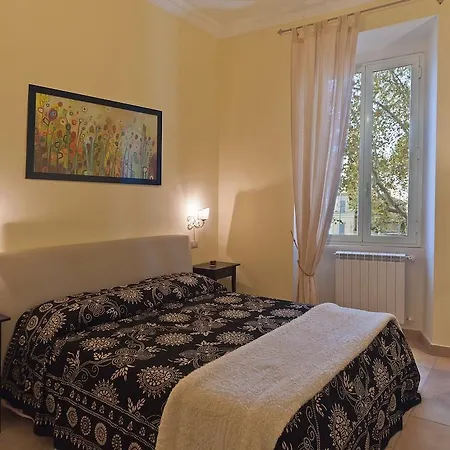 Bed & Breakfast Gloria'S House In Rome Rome