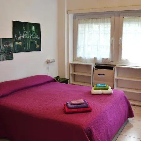 Affittacamere Eur Nuvola Rome