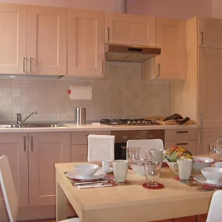 Bed & Breakfast Al Numero 4 *