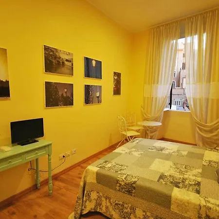 Bed & Breakfast Domus Ripetta Rome