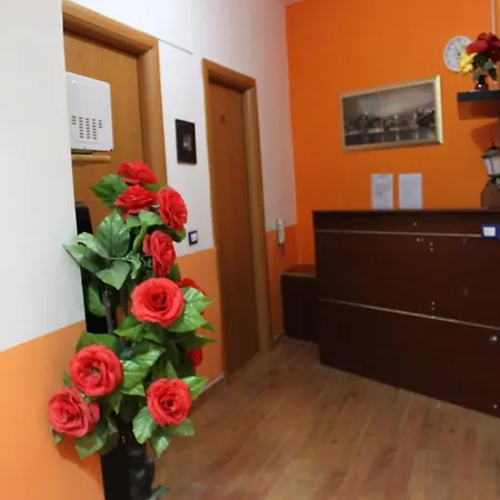 Bed & Breakfast Adone House 2*