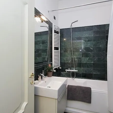 Apartment Crispi Luxury - My Extra *