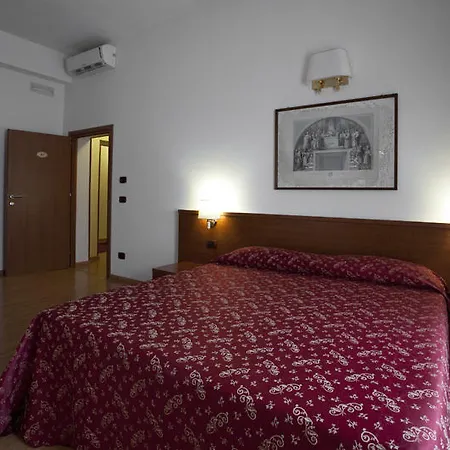 Bed & Breakfast Domus Appia 154 Řím