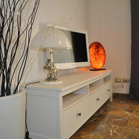 Iv Miglio House Rome