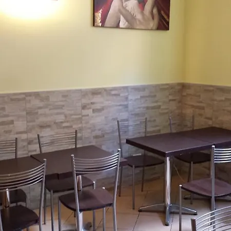 Hostal Mosaic *