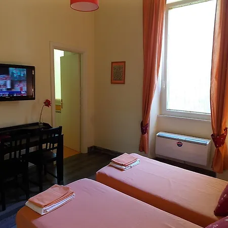Bed & Breakfast Domus Citta Giardino *