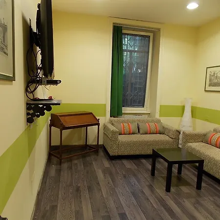 Bed & Breakfast Domus Citta Giardino Roma
