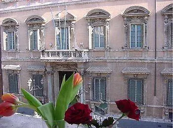 Bed & Breakfast Relais Al Senato Rome