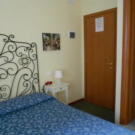 Hotel Rona Rzym