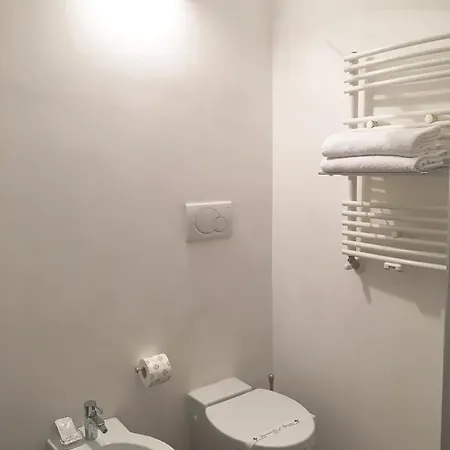 Vicolo Del Lupo Rome