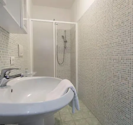 Bed & Breakfast New House 3*