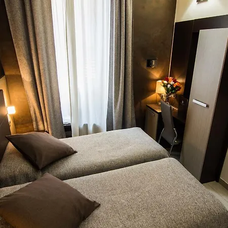 Hotell Charter Rom
