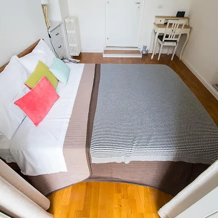 Guest house Urban Pine Rooms Rome