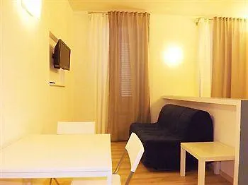 Bed & Breakfast To 3*