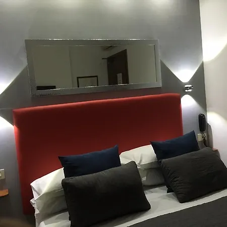 Center 2 Roma