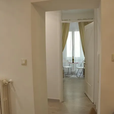 Tolemaide House Roma