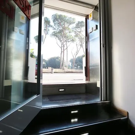 Affittacamere Residenza Adriana 2*