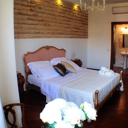 Bed and breakfast Little Rhome 2*
