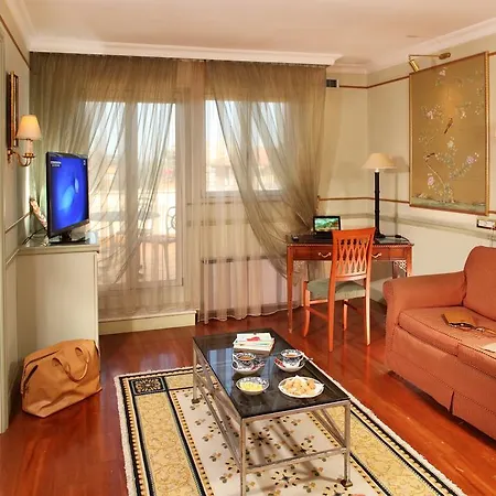 Hotel Degli Aranci
