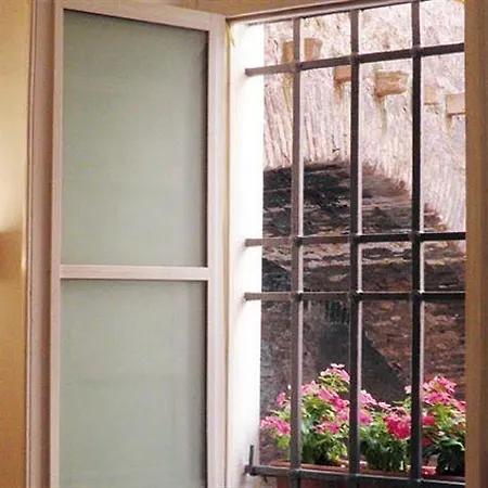 Bed & Breakfast B&B Arco Del Lauro 3*
