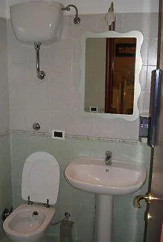 Hotel Asian Rest House