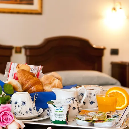 Hotel Trevi Collection - Gruppo Trevi Rome