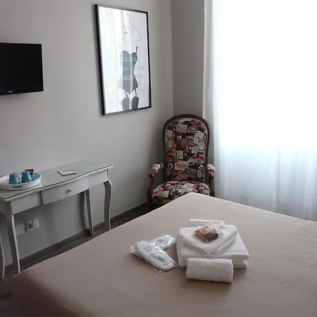 Bed & Breakfast Li Rioni Bed & Breakfast Rome