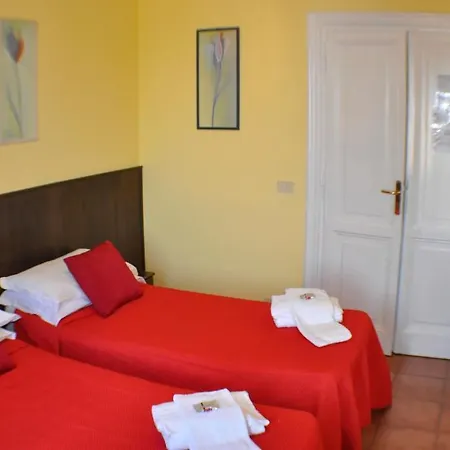 Hotel Amico 2*