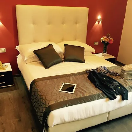 Veneto Relais