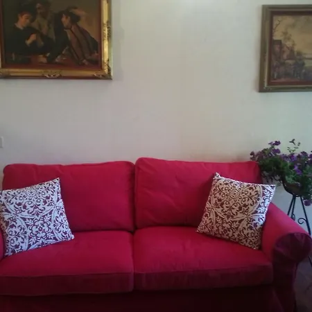 Apartment Your Nest In Trastevere Rome