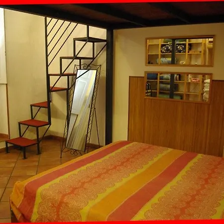 Hotel Aabacus Pyramid House *