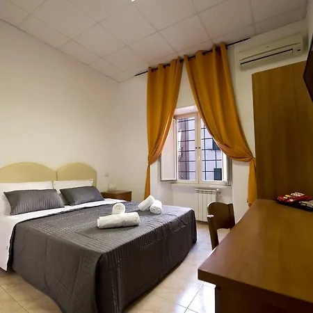 Guest house Maikol Family 2*