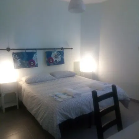 Bed & Breakfast Blue