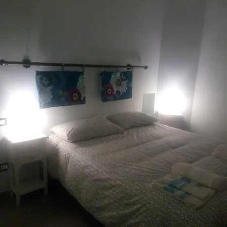 Bed & Breakfast Blue