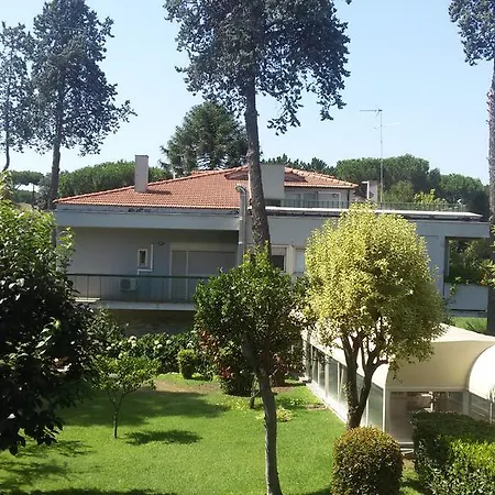 Bed & Breakfast Casa Per Ferie Cardinal G. Guarino