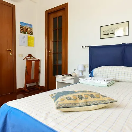 Bed & Breakfast Capoccia