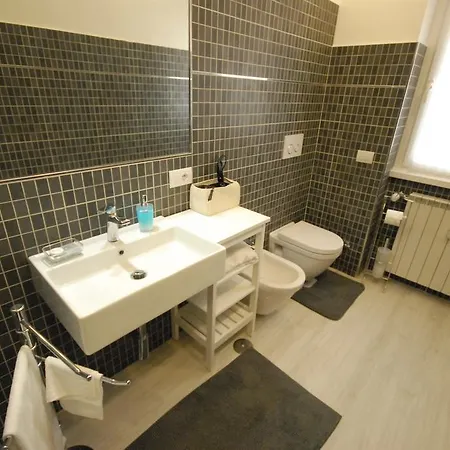 Rhome Moricca 5 Rome
