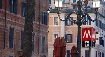 Golden Piazza Di Spagna