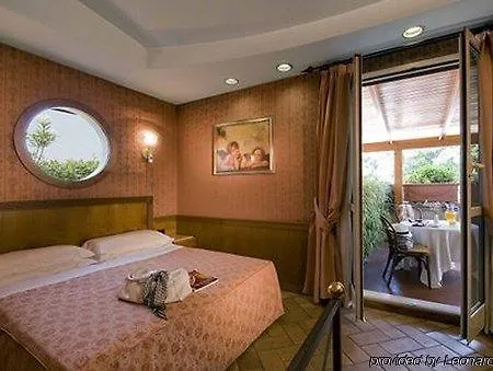 Hotel Bolivar 4*