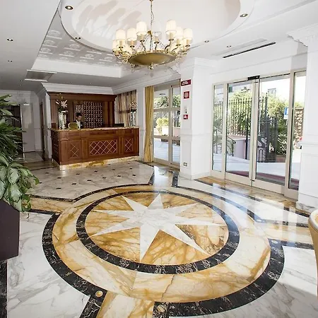 Hotel Sunrise 4*