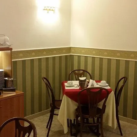 Hotel Teti 2*