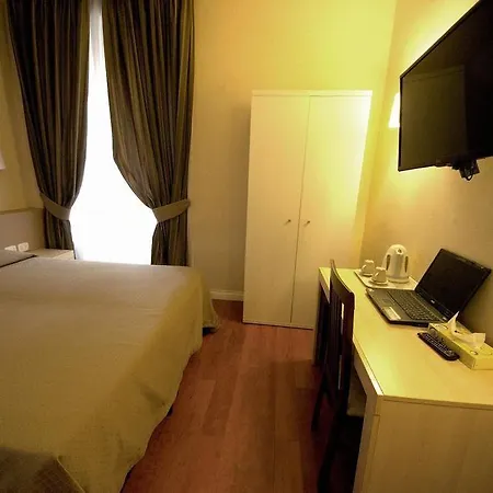 Hotel Saturnia Roma