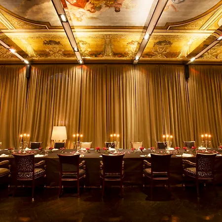 Hotel Majestic