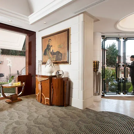 Hotel Lord Byron - Small Luxury Of The World