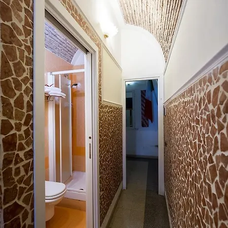 Guest house Persepolis 3*