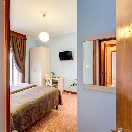 Bed & Breakfast Domus Cornelia Roma