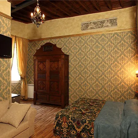 Bed & Breakfast Antica Dimora Dell'orso 2*