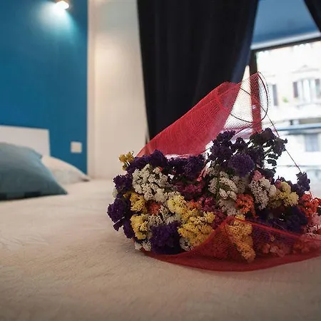 Casa de hóspedes Chroma Italy - Chroma Octho 3*