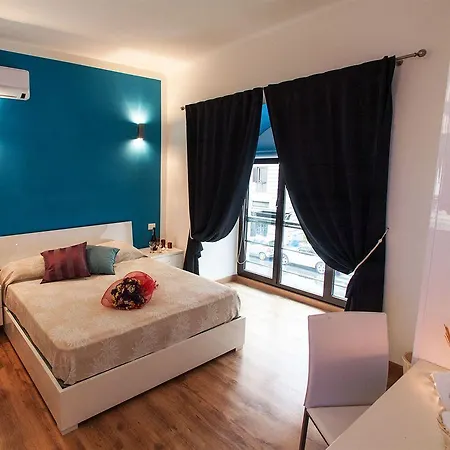 Casa de hóspedes Chroma Italy - Chroma Octho 3*