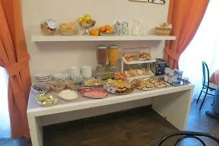 Otel Clarin 2*